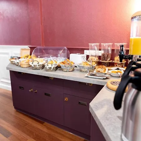Cit'hotel Normandy La Baule 波尔尼谢