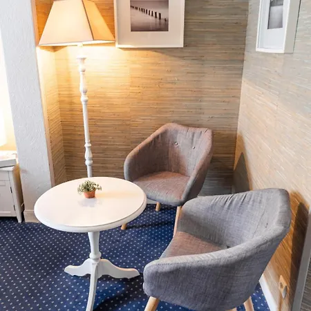 Cit'hotel Normandy La Baule 波尔尼谢