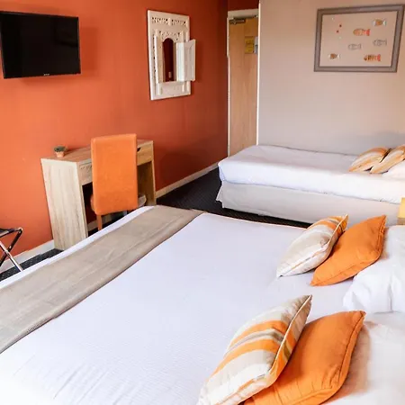 Cit'hotel Normandy La Baule 2* 波尔尼谢