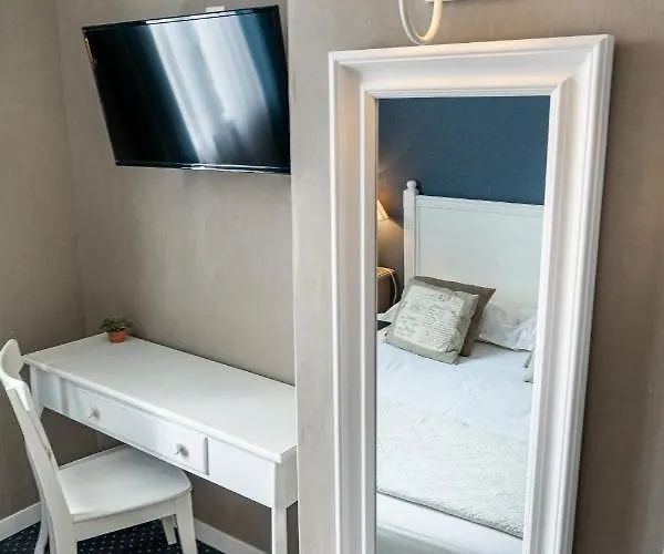 Hotel Cit'hotel Normandy La Baule 2*